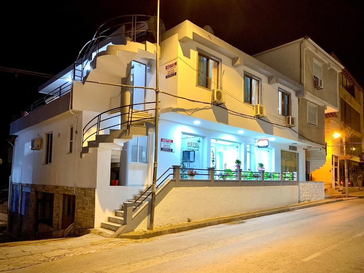 City Center Sarande Bagian luar foto